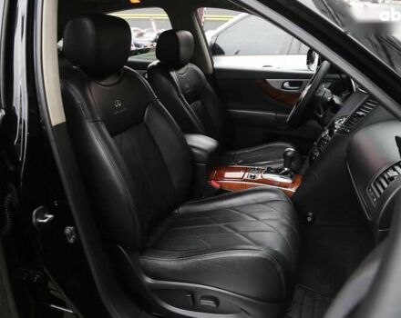 Инфинити QX70, объемом двигателя 3.7 л и пробегом 150 тыс. км за 19500 $, фото 11 на Automoto.ua