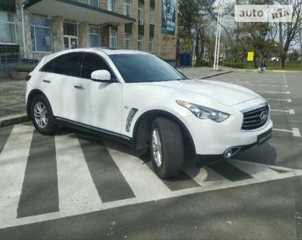 Инфинити QX70, объемом двигателя 3.7 л и пробегом 120 тыс. км за 20500 $, фото 9 на Automoto.ua