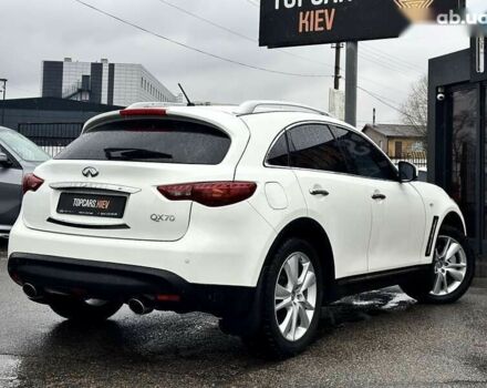 Инфинити QX70, объемом двигателя 3 л и пробегом 123 тыс. км за 16800 $, фото 8 на Automoto.ua