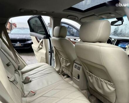 Инфинити QX70, объемом двигателя 3 л и пробегом 123 тыс. км за 16800 $, фото 18 на Automoto.ua