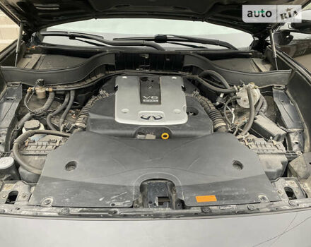 Інфініті QX70, об'ємом двигуна 3.7 л та пробігом 179 тис. км за 20999 $, фото 34 на Automoto.ua
