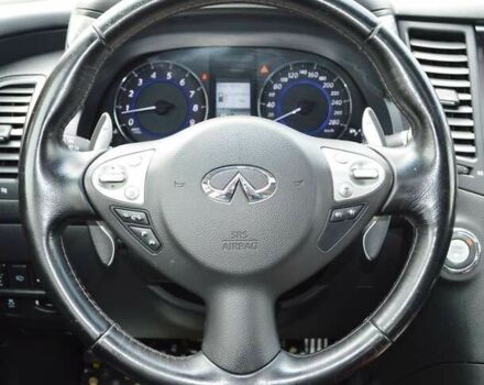 Инфинити QX70, объемом двигателя 3.7 л и пробегом 77 тыс. км за 14900 $, фото 21 на Automoto.ua