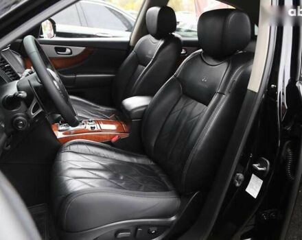 Инфинити QX70, объемом двигателя 3.7 л и пробегом 150 тыс. км за 19500 $, фото 8 на Automoto.ua