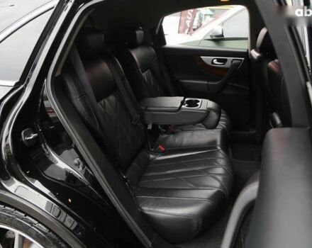 Инфинити QX70, объемом двигателя 3.7 л и пробегом 150 тыс. км за 19500 $, фото 10 на Automoto.ua
