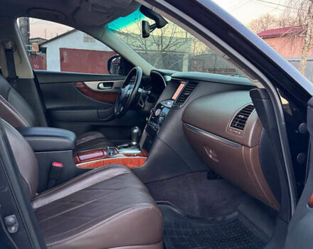 Инфинити QX70, объемом двигателя 3.7 л и пробегом 146 тыс. км за 16900 $, фото 13 на Automoto.ua