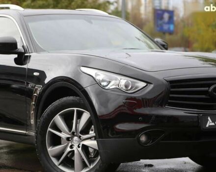 Инфинити QX70, объемом двигателя 3.7 л и пробегом 150 тыс. км за 19500 $, фото 3 на Automoto.ua
