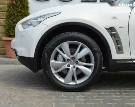 Инфинити QX70, объемом двигателя 3.7 л и пробегом 77 тыс. км за 14900 $, фото 6 на Automoto.ua