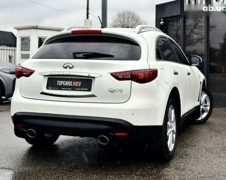 Инфинити QX70, объемом двигателя 3 л и пробегом 123 тыс. км за 16800 $, фото 9 на Automoto.ua
