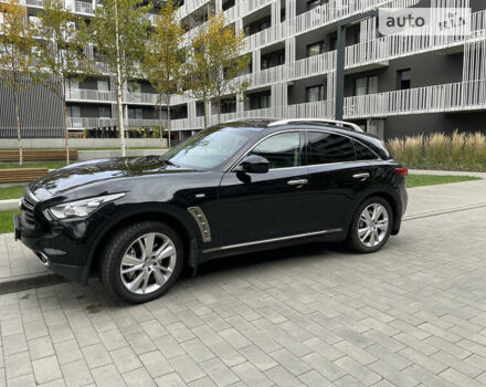 Инфинити QX70, объемом двигателя 3.7 л и пробегом 102 тыс. км за 23000 $, фото 2 на Automoto.ua