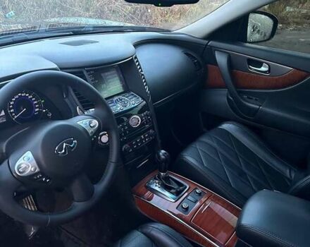 Инфинити QX70, объемом двигателя 3 л и пробегом 188 тыс. км за 18700 $, фото 5 на Automoto.ua