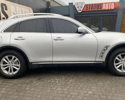Инфинити QX70, объемом двигателя 3.7 л и пробегом 163 тыс. км за 15500 $, фото 3 на Automoto.ua