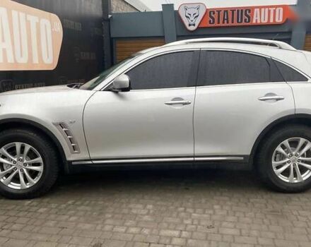 Инфинити QX70, объемом двигателя 3.7 л и пробегом 163 тыс. км за 15500 $, фото 10 на Automoto.ua