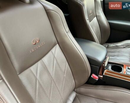 Инфинити QX70, объемом двигателя 3.7 л и пробегом 45 тыс. км за 29500 $, фото 25 на Automoto.ua