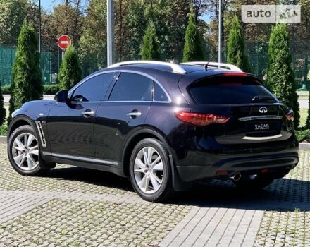 Інфініті QX70, об'ємом двигуна 2.99 л та пробігом 111 тис. км за 23900 $, фото 4 на Automoto.ua