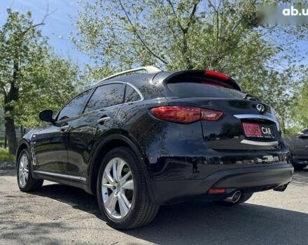 Інфініті QX70, об'ємом двигуна 3 л та пробігом 215 тис. км за 17999 $, фото 18 на Automoto.ua