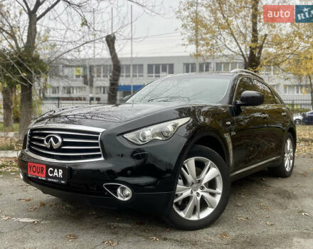 Инфинити QX70, объемом двигателя 3 л и пробегом 215 тыс. км за 17900 $, фото 3 на Automoto.ua