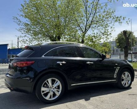 Інфініті QX70, об'ємом двигуна 3 л та пробігом 215 тис. км за 17500 $, фото 22 на Automoto.ua