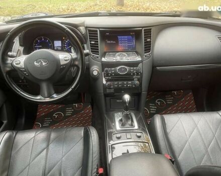 Инфинити QX70, объемом двигателя 3 л и пробегом 215 тыс. км за 17900 $, фото 28 на Automoto.ua