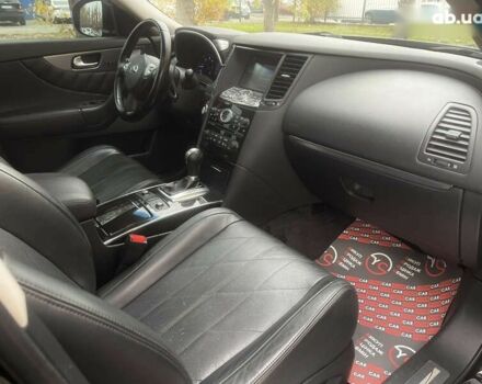 Инфинити QX70, объемом двигателя 3 л и пробегом 215 тыс. км за 17900 $, фото 29 на Automoto.ua