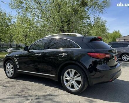 Інфініті QX70, об'ємом двигуна 3 л та пробігом 215 тис. км за 17500 $, фото 15 на Automoto.ua