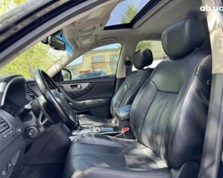 Інфініті QX70, об'ємом двигуна 3 л та пробігом 215 тис. км за 17500 $, фото 28 на Automoto.ua