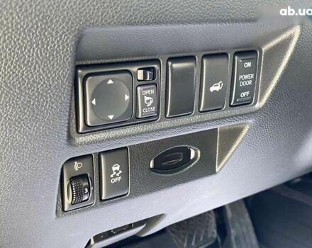 Инфинити QX70, объемом двигателя 3.7 л и пробегом 116 тыс. км за 18000 $, фото 24 на Automoto.ua