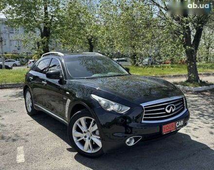 Інфініті QX70, об'ємом двигуна 3 л та пробігом 215 тис. км за 17999 $, фото 11 на Automoto.ua