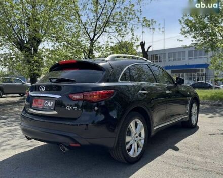 Інфініті QX70, об'ємом двигуна 3 л та пробігом 215 тис. км за 17999 $, фото 21 на Automoto.ua