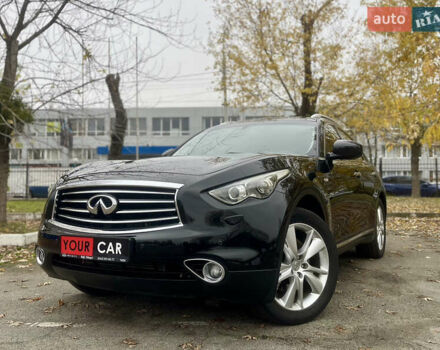 Инфинити QX70, объемом двигателя 3 л и пробегом 215 тыс. км за 17900 $, фото 2 на Automoto.ua