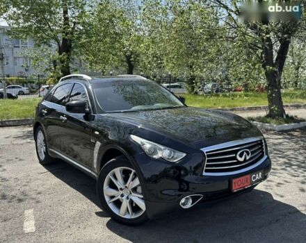 Інфініті QX70, об'ємом двигуна 3 л та пробігом 215 тис. км за 17500 $, фото 10 на Automoto.ua