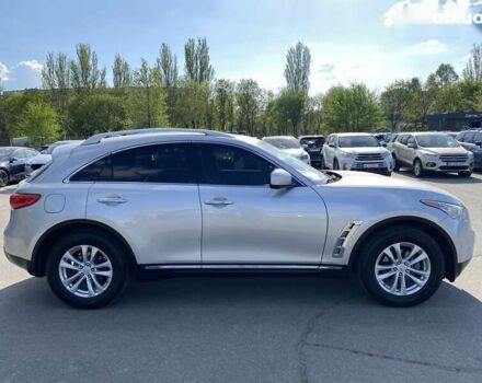 Инфинити QX70, объемом двигателя 3.7 л и пробегом 116 тыс. км за 18000 $, фото 5 на Automoto.ua