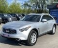 Инфинити QX70, объемом двигателя 3.7 л и пробегом 116 тыс. км за 18000 $, фото 1 на Automoto.ua