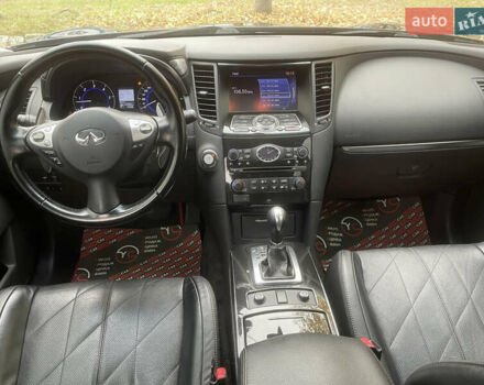 Инфинити QX70, объемом двигателя 3 л и пробегом 215 тыс. км за 17900 $, фото 28 на Automoto.ua