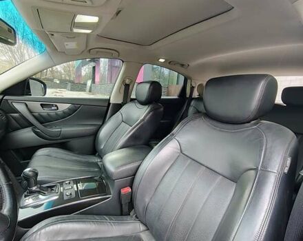 Інфініті QX70, об'ємом двигуна 3.7 л та пробігом 88 тис. км за 18500 $, фото 28 на Automoto.ua