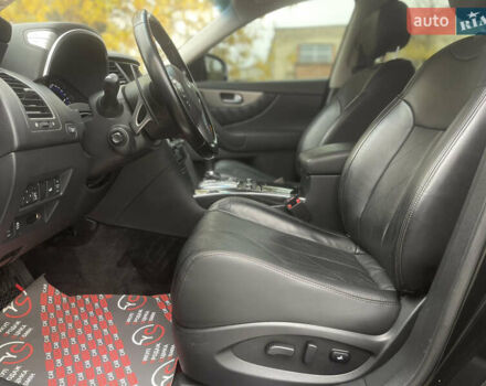Инфинити QX70, объемом двигателя 3 л и пробегом 215 тыс. км за 17900 $, фото 23 на Automoto.ua