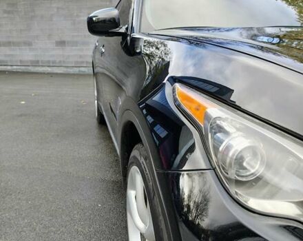 Інфініті QX70, об'ємом двигуна 3.7 л та пробігом 88 тис. км за 18500 $, фото 15 на Automoto.ua