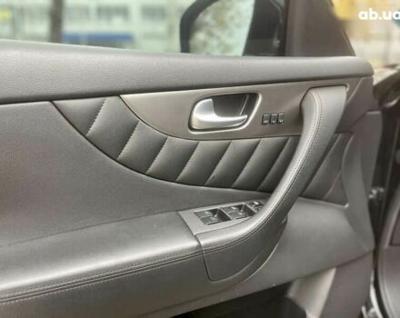 Инфинити QX70, объемом двигателя 3 л и пробегом 215 тыс. км за 17900 $, фото 22 на Automoto.ua