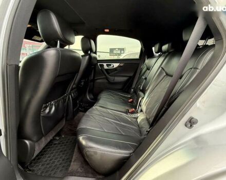 Инфинити QX70, объемом двигателя 3 л и пробегом 181 тыс. км за 19990 $, фото 14 на Automoto.ua