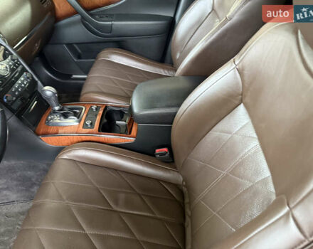 Инфинити QX70, объемом двигателя 3 л и пробегом 135 тыс. км за 18800 $, фото 14 на Automoto.ua