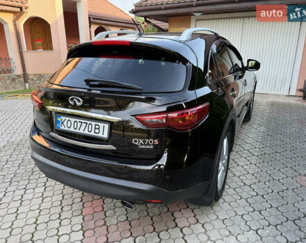 Инфинити QX70, объемом двигателя 3 л и пробегом 135 тыс. км за 18800 $, фото 2 на Automoto.ua