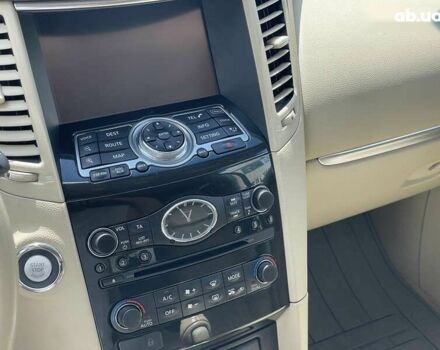 Інфініті QX70, об'ємом двигуна 3 л та пробігом 119 тис. км за 20590 $, фото 28 на Automoto.ua