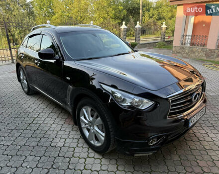 Инфинити QX70, объемом двигателя 3 л и пробегом 135 тыс. км за 18800 $, фото 5 на Automoto.ua