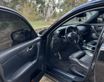 Инфинити QX70, объемом двигателя 3.7 л и пробегом 149 тыс. км за 22300 $, фото 16 на Automoto.ua