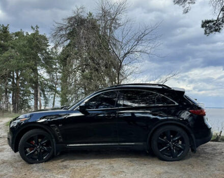 Инфинити QX70, объемом двигателя 3.7 л и пробегом 149 тыс. км за 22300 $, фото 6 на Automoto.ua