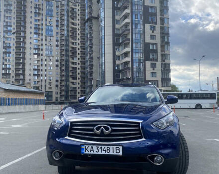 Инфинити QX70, объемом двигателя 3.7 л и пробегом 83 тыс. км за 23999 $, фото 2 на Automoto.ua