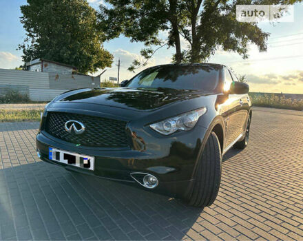 Инфинити QX70, объемом двигателя 3.7 л и пробегом 98 тыс. км за 23978 $, фото 2 на Automoto.ua