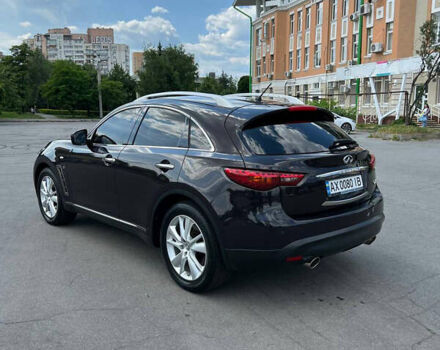 Інфініті QX70, об'ємом двигуна 3.7 л та пробігом 79 тис. км за 29500 $, фото 6 на Automoto.ua