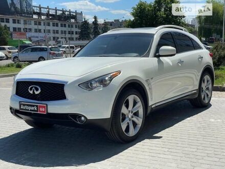 Інфініті QX70, об'ємом двигуна 3.7 л та пробігом 176 тис. км за 19990 $, фото 1 на Automoto.ua