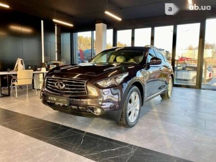 Инфинити QX70, объемом двигателя 3 л и пробегом 126 тыс. км за 19990 $, фото 1 на Automoto.ua