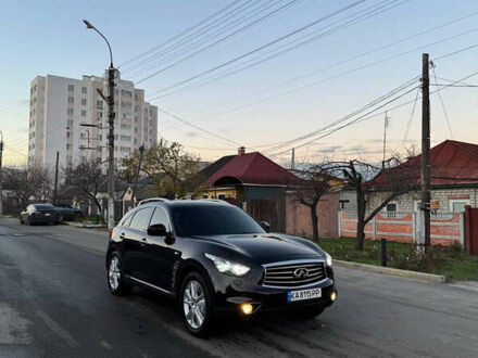 Інфініті QX70, об'ємом двигуна 3.7 л та пробігом 146 тис. км за 16900 $, фото 1 на Automoto.ua